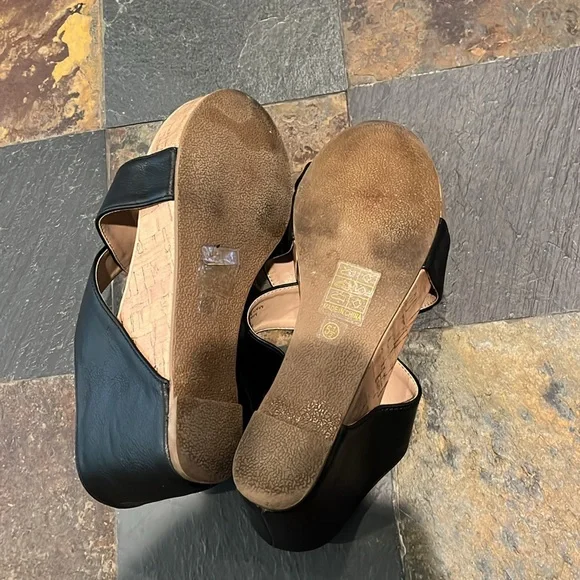 Women’s Journee Wedge Sandals size 5.5 women’s EUC - Picture 4 of 6